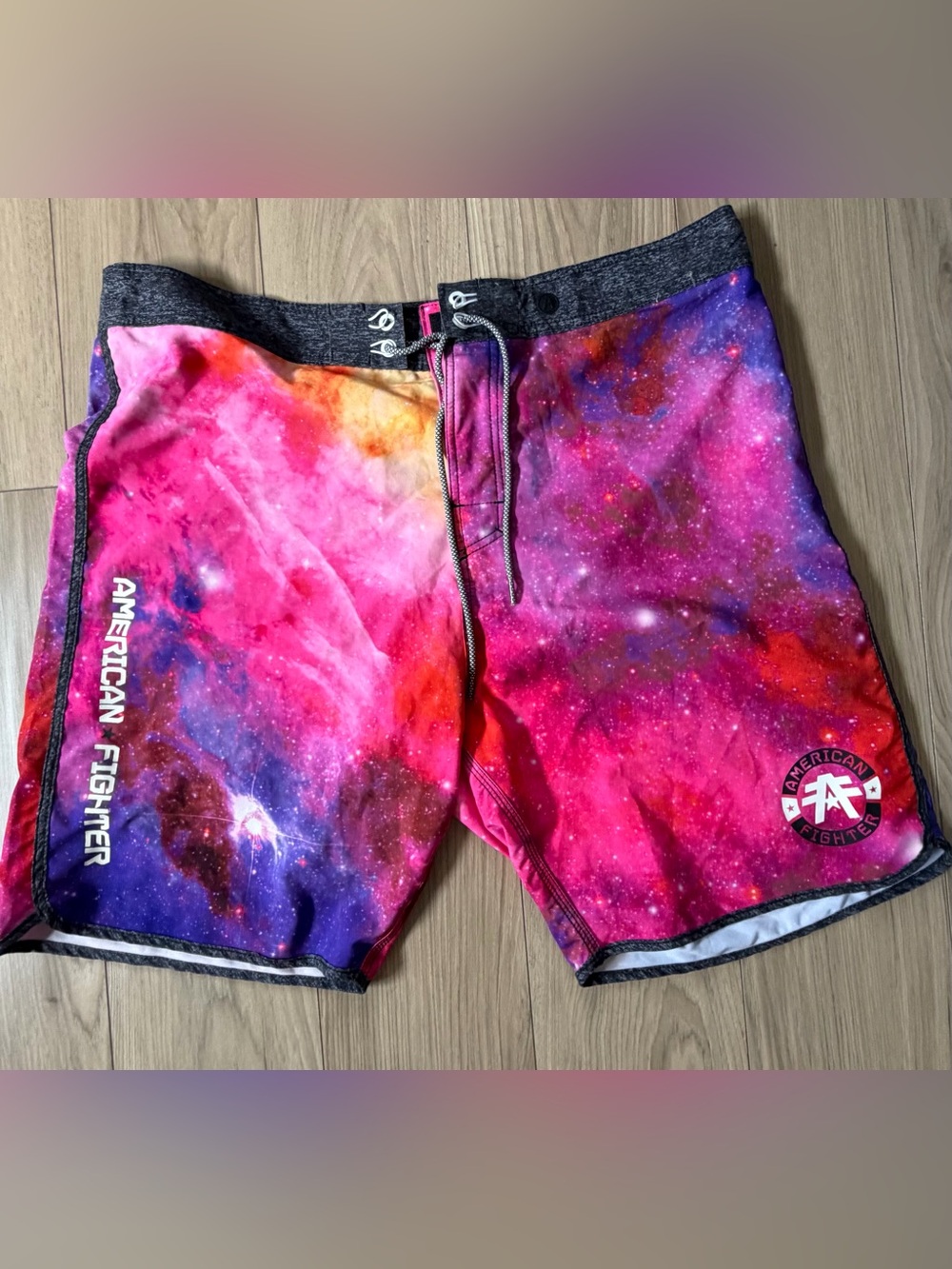 American Fighter Drayton Men’s Pink Galaxy Print Board Shorts MMA Sz XL